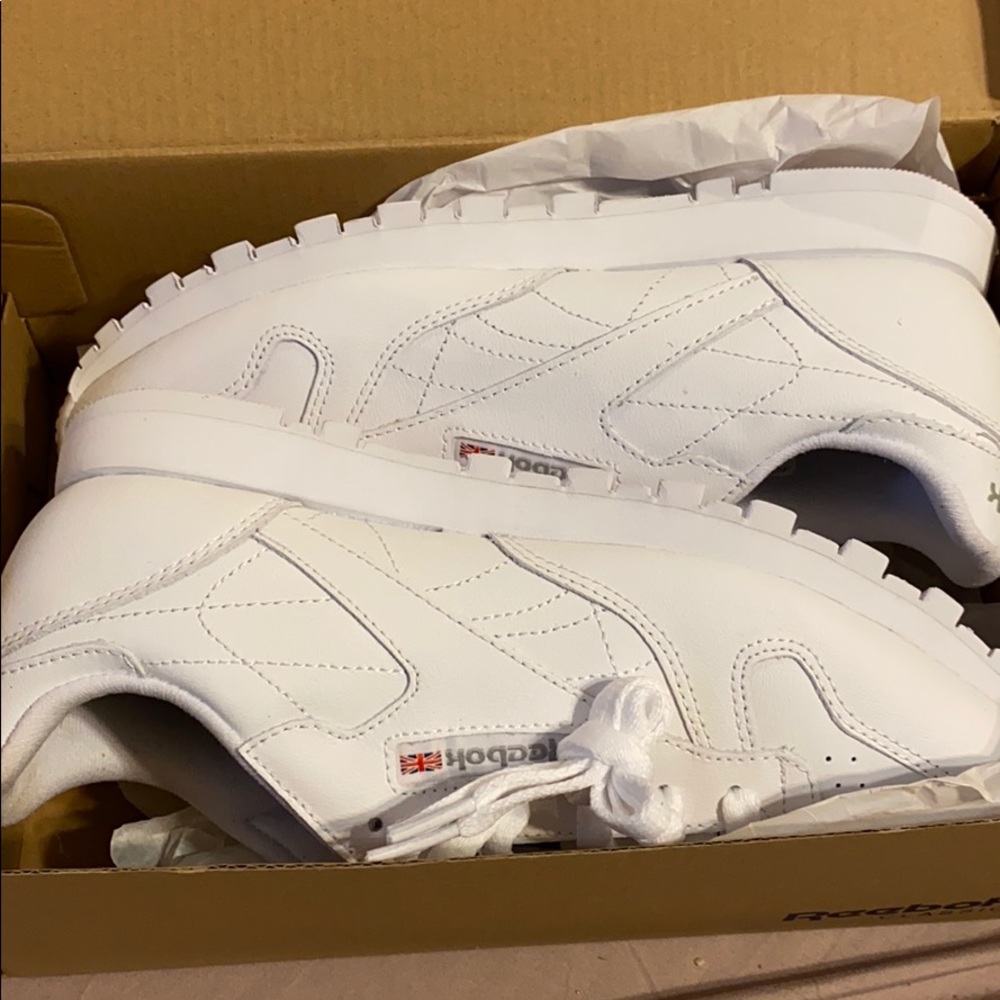 Reebok classic sneakers (white)